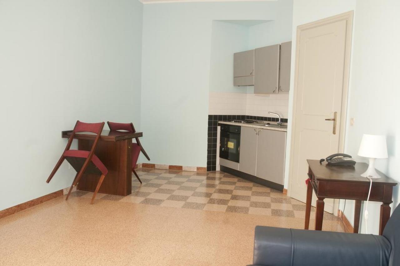 Residence Riva Gaia Terracina Ngoại thất bức ảnh