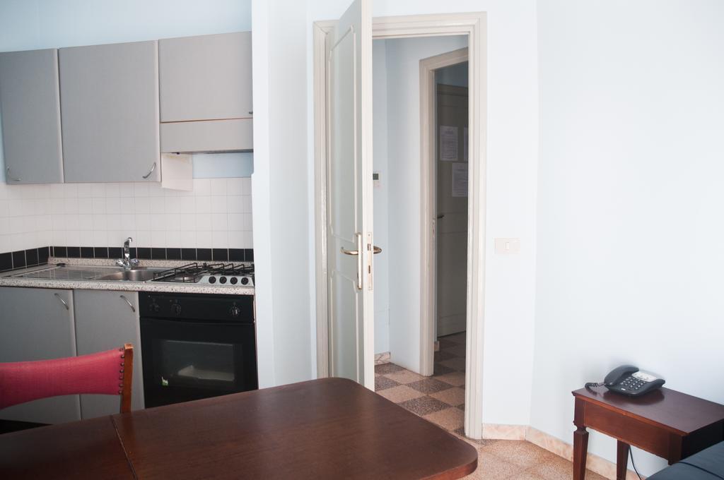 Residence Riva Gaia Terracina Phòng bức ảnh
