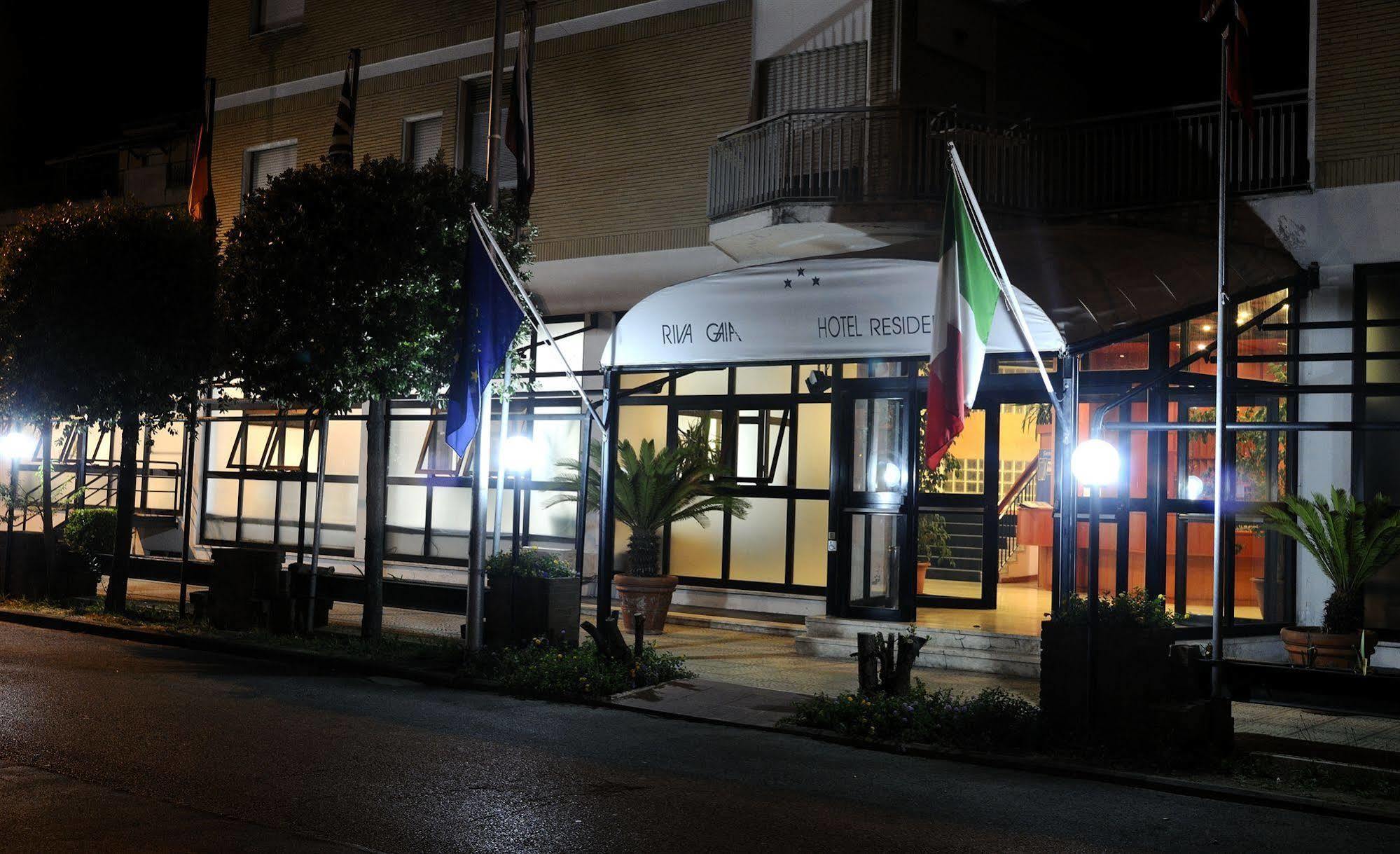 Residence Riva Gaia Terracina Ngoại thất bức ảnh